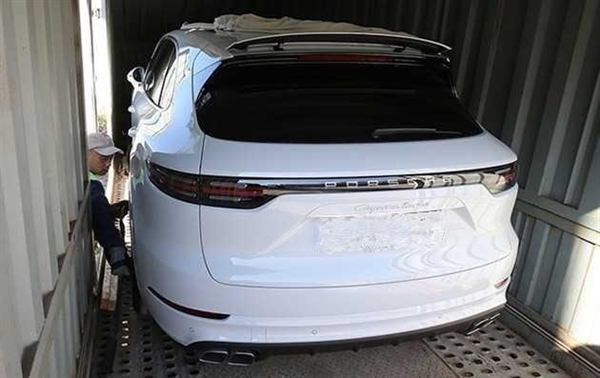 The first 2018 Porsche Cayenne in China was unveiled, and netizens: Zotye's tape measure department is busy
