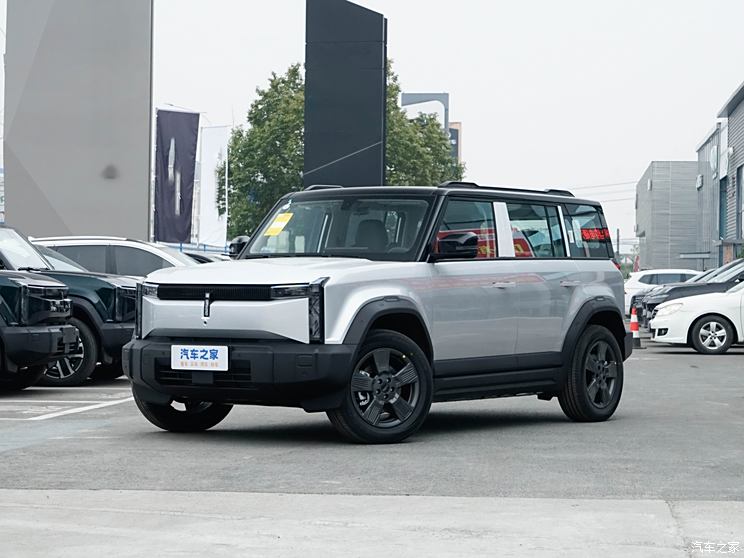 Chery new energy Chery iCAR 03 2024 401km two-wheel drive standard advanced edition