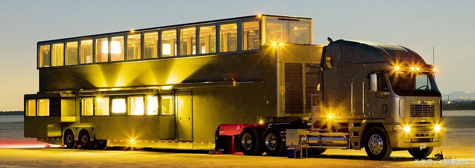 See what RVs domestic and foreign celebrities drive