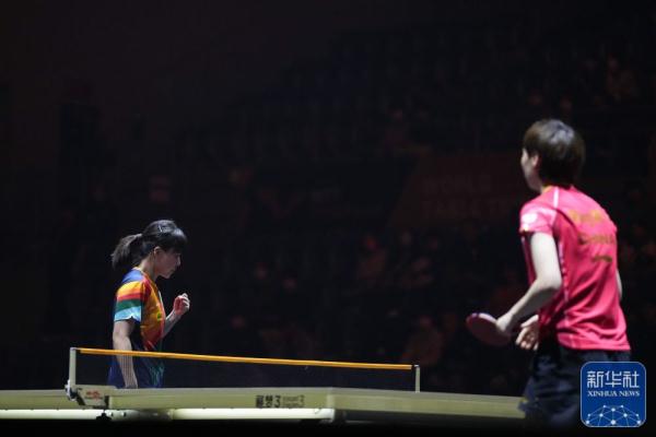 Table Tennis | ｜WTT Women's Finals: Chen Xingtong, Wang Yidi and Manyu Wang/Sun Yingsha advanced to the semi-finals.