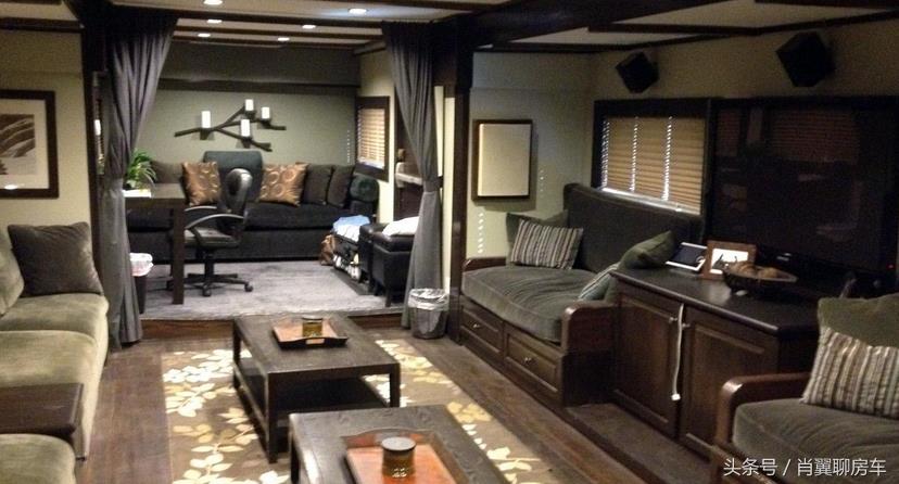 See what RVs domestic and foreign celebrities drive